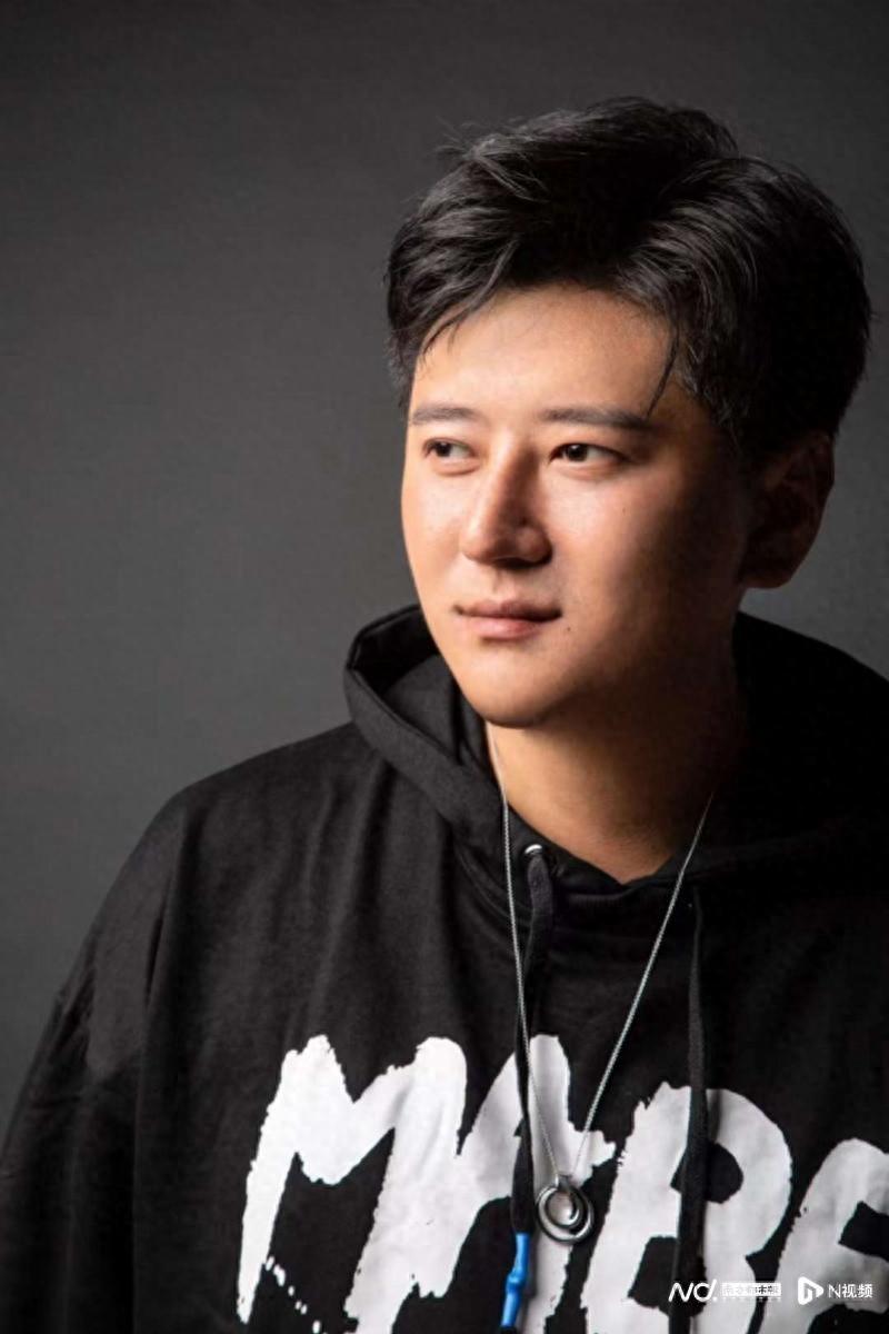 詩人牛濤因抑郁癥去世 年僅30歲