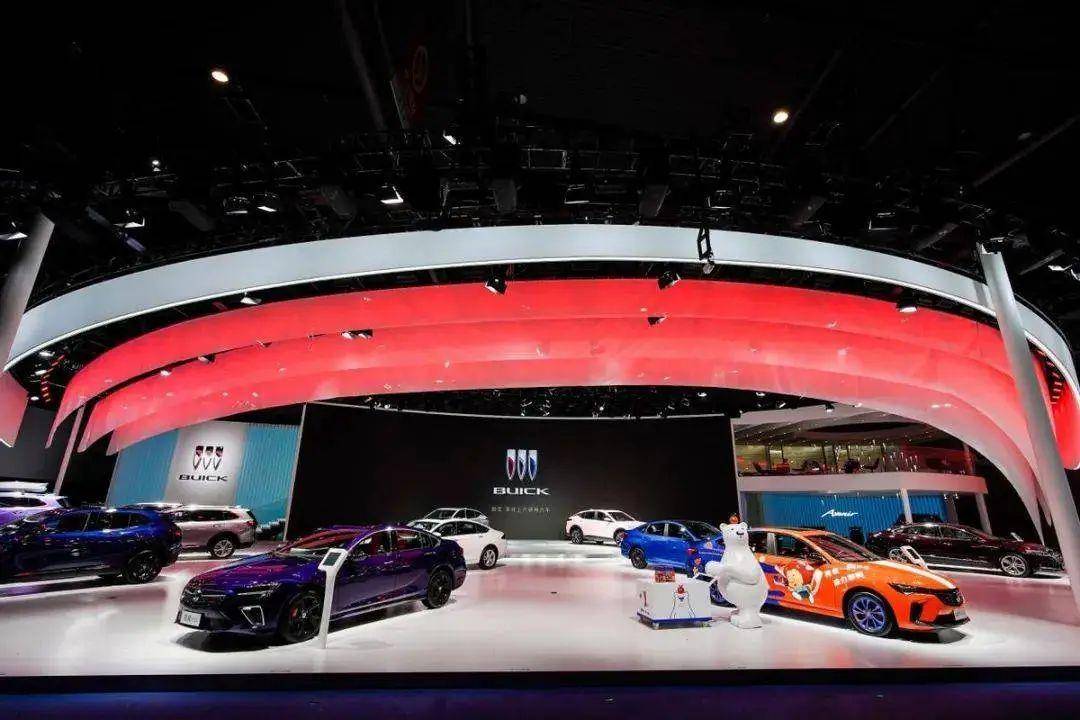 別克GL8銷量腰斬,霸主地位一去不返?