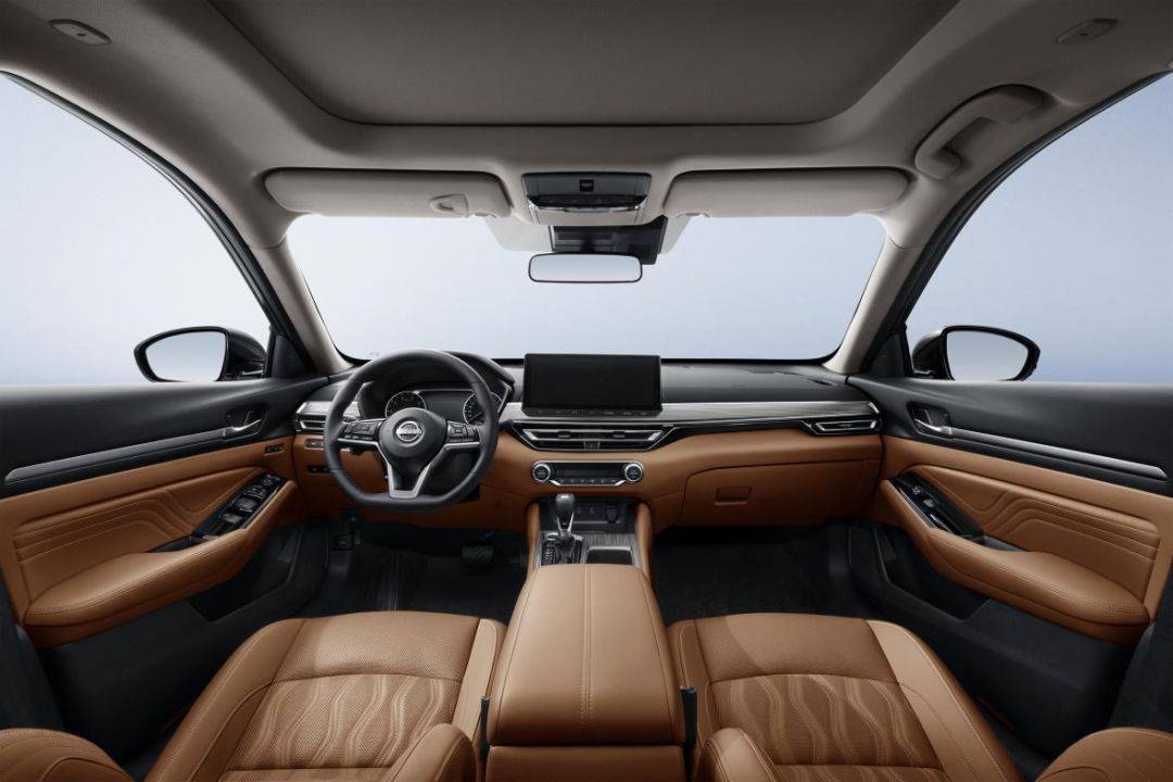 20萬級合資B級車誰更強?看全新天籟和第九代凱美瑞針尖對麥芒