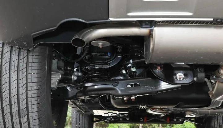 哈弗大狗PK奇瑞探索06,誰才是可城可野最優選?