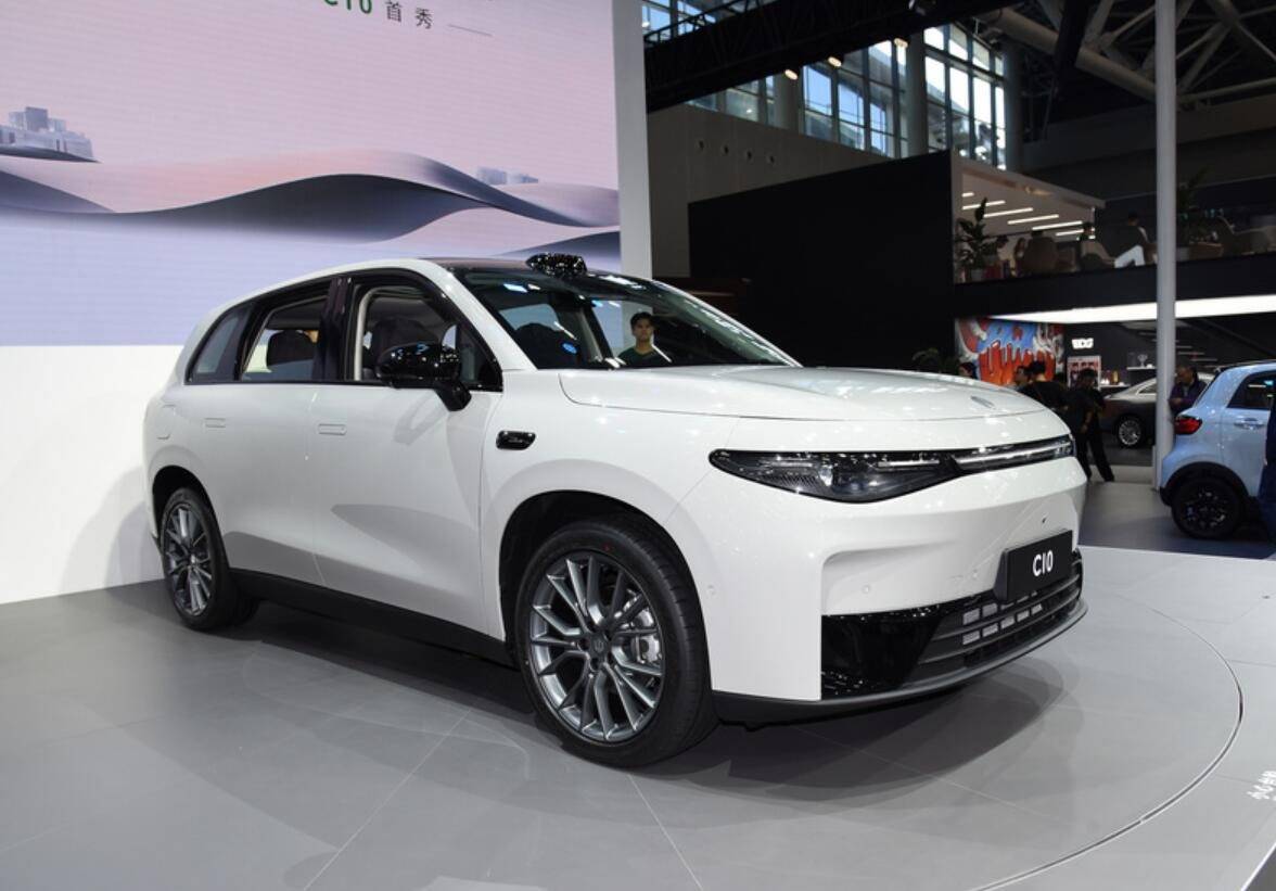 1月新能源車企銷量出爐,問界力壓理想一頭,極氪銷量大漲