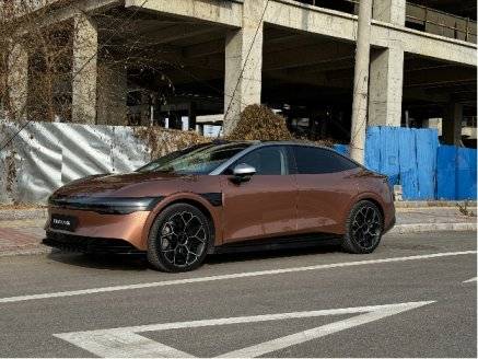 華為問(wèn)界超越理想奪銷冠,吉利新能源銷量65826輛