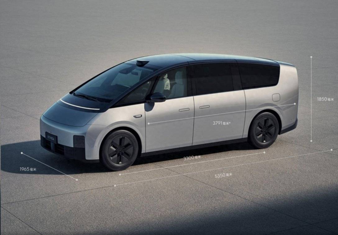 華為問(wèn)界超越理想奪銷冠,吉利新能源銷量65826輛