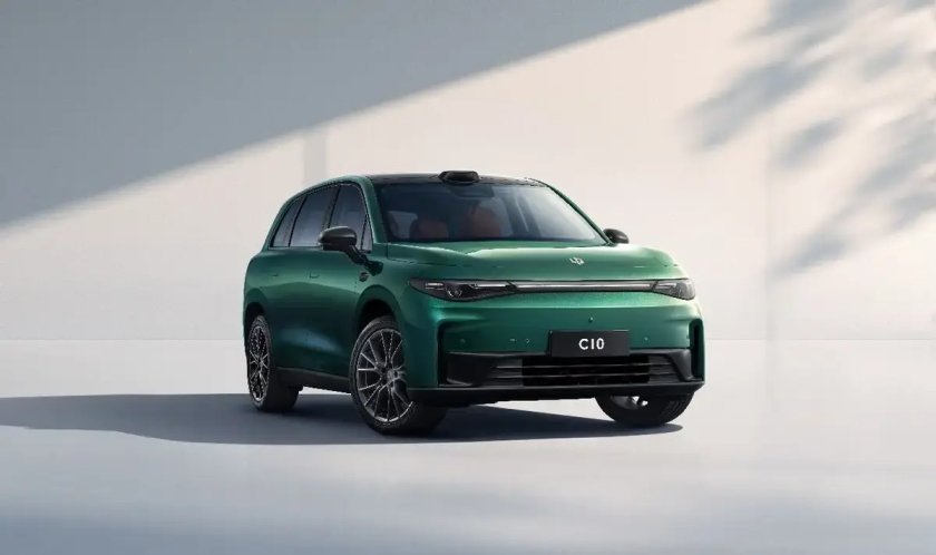 華為問(wèn)界超越理想奪銷冠,吉利新能源銷量65826輛