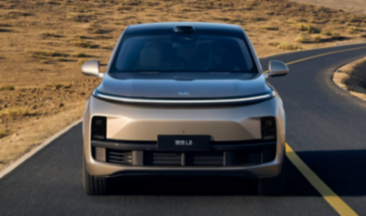 勇奪1月新勢力銷冠!降價(jià)之后的問界太香,理想徹底慌了