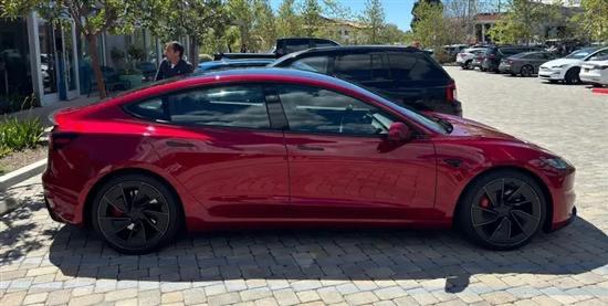 加速更快,全新特斯拉Model 3高性能版曝光