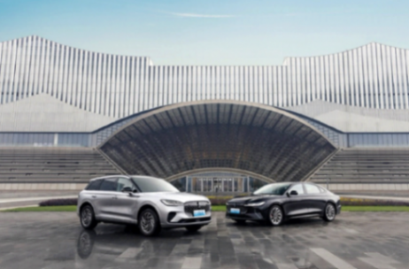 全新電混林肯Z與全新電混林肯冒險家正式登陸重慶!