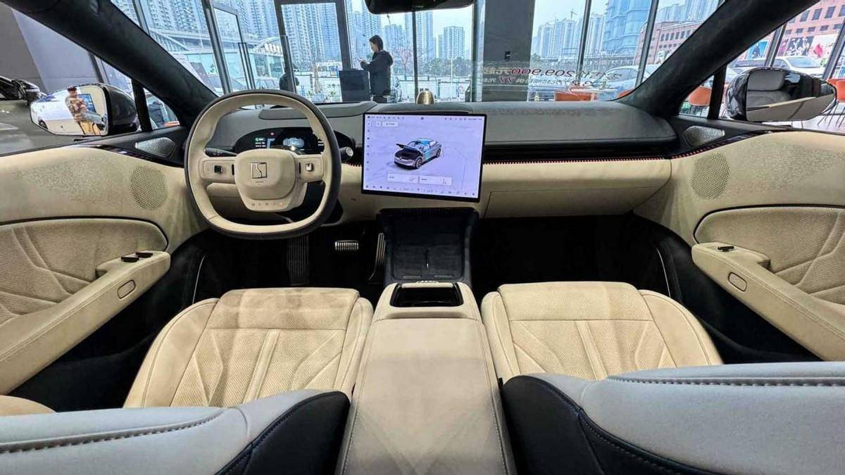 國貨大戰,小米SU7對比極氪007,20萬級到底選誰