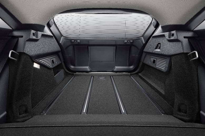 14.37萬起,2024款凡爾賽C5 X &全新版本旅不凡上市