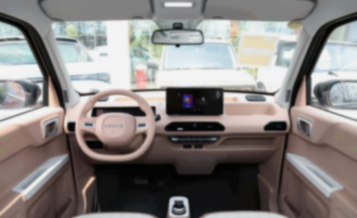 吉利熊貓卡丁實拍,QQ飛車同款尾翼,30千瓦電機帶快充