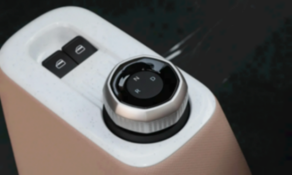 吉利熊貓卡丁實拍,QQ飛車同款尾翼,30千瓦電機帶快充