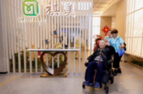 配可分離福祉座椅,廣汽傳祺新能源E9電動福祉版正式下線