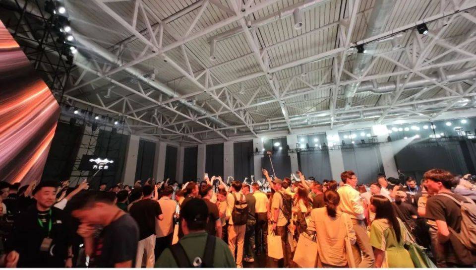 方程豹上大分,SUPER 9絕對是你沒見過的「最美比亞迪」