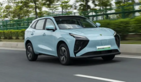 10萬級(jí)純電SUV新卷王,風(fēng)行雷霆410實(shí)力版告訴你什么是真實(shí)性價(jià)比