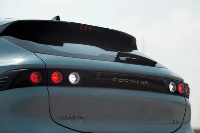 10萬級(jí)純電SUV新卷王,風(fēng)行雷霆410實(shí)力版告訴你什么是真實(shí)性價(jià)比