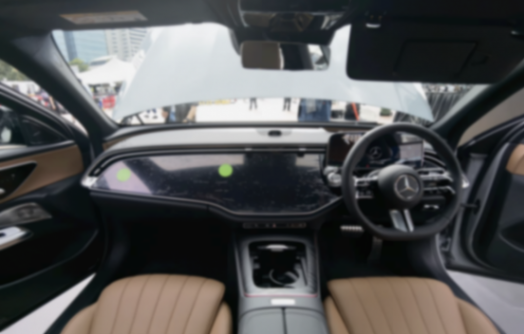 全新奔馳E級標軸運動版,有立標,但不便宜啊