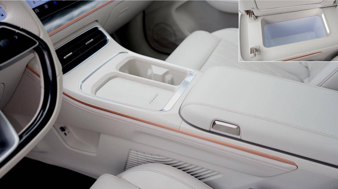 不糾結續航 配置給力 底盤有提升空間 哪吒L增程版試駕測評