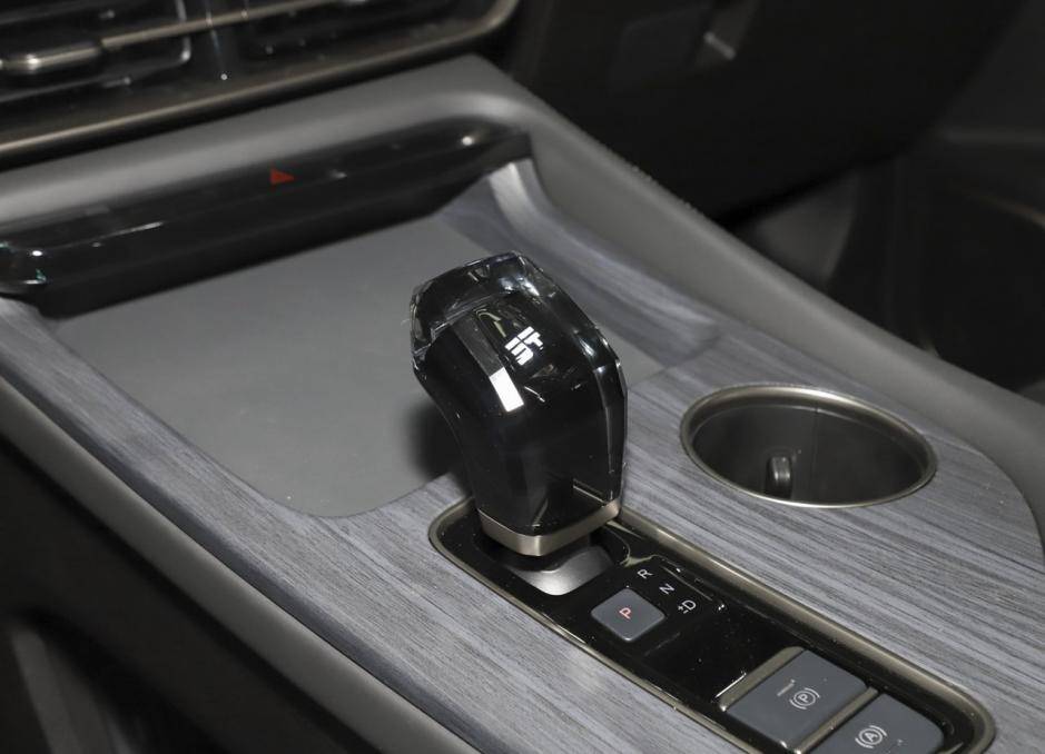 捷途X90 PRO還是熟悉的1.6T發動機,銷量能否超越長安CS75 PLUS?