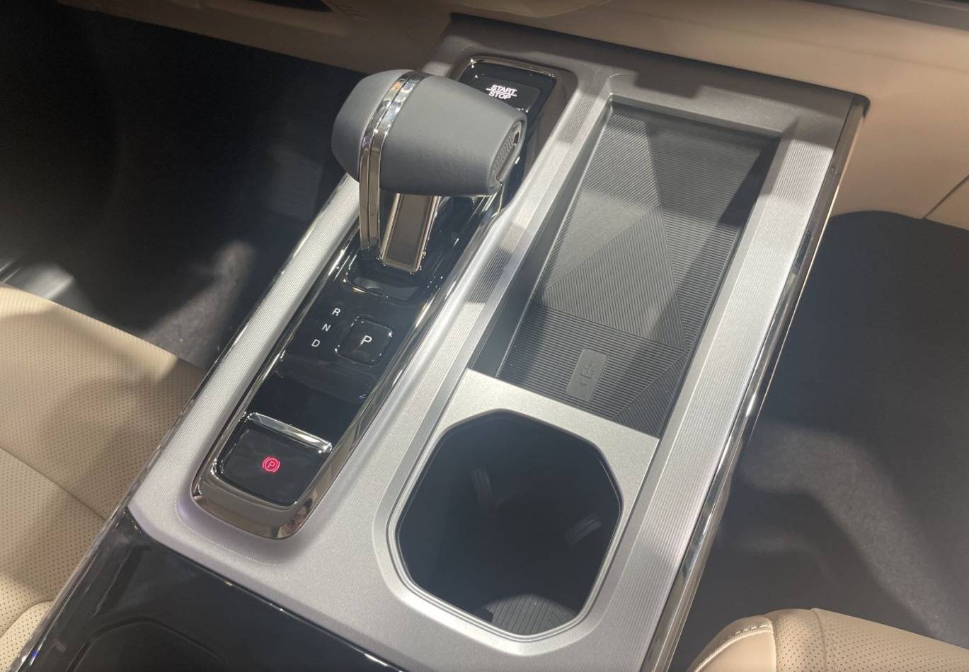 廣汽傳祺GS4 MAX車展亮相,10萬級家用SUV繞不開的選項?