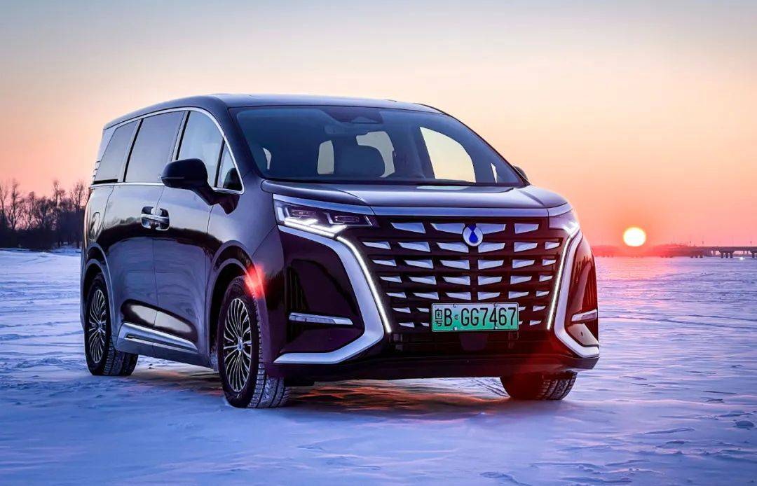 藍牌的GL8已經(jīng)天下無敵,那綠牌的GL8能不能收回失地?