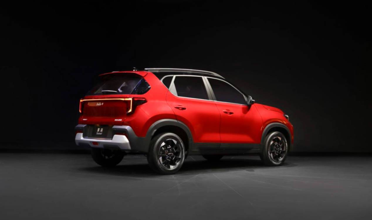 8萬級SUV智能標(biāo)桿 起亞索奈上市 配L2級智駕系統(tǒng) 好看更好開