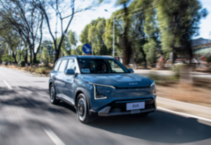 起亞EV5:超長續航700公里,國人主導開發的18萬級合資純電!
