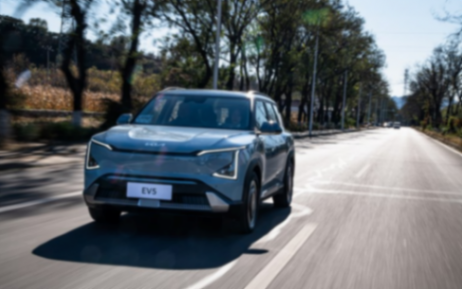 起亞EV5:超長續航700公里,國人主導開發的18萬級合資純電!