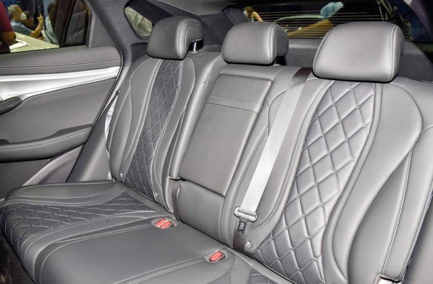 比亞迪梭哈了,海獅07 EV正式上市,四款配置怎么買最值?