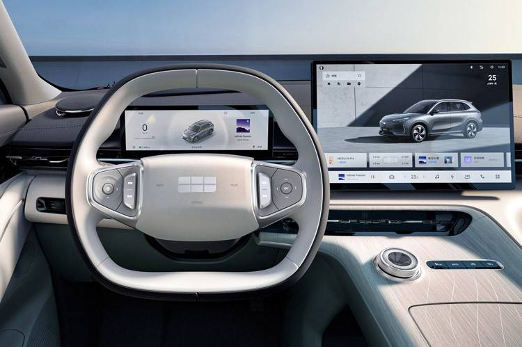 首款全球車型,吉利推出了一款全新SUV,賣多少錢合適?