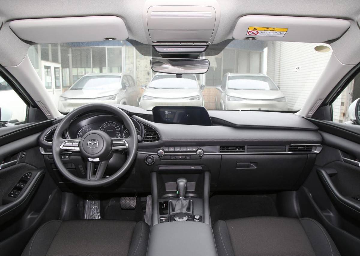 降價了!馬自達3 昂克賽拉2.0L開啟限時優惠,8.99萬起售