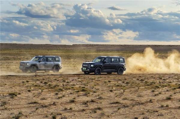 長城哈弗Hi4領航,智能四驅電混技術重塑出行能效新高度