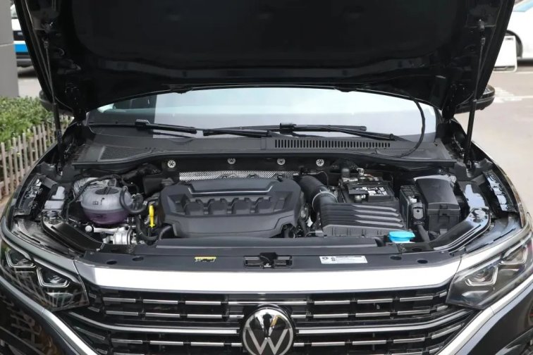 不僅有強動力,更有質價比,帕薩特掀起B級轎車“購車潮”