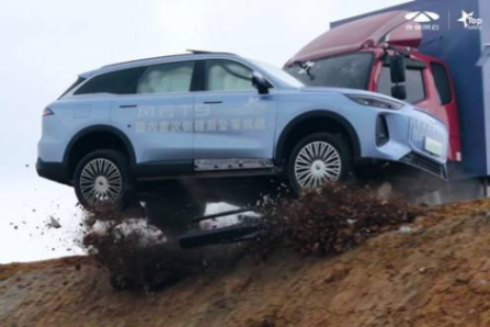 風云T9今晚上市 直男造車學不會小米SU7營銷精髓