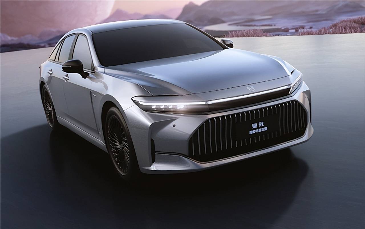 30萬元買奔馳寶馬,還是原裝進(jìn)口皇冠?