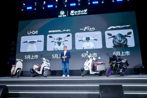 全新一代寶馬X3即將發(fā)布,新款問界M7內(nèi)飾曝光