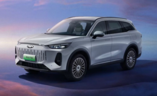 綜合續航超1800km、能加92號汽油!奇瑞風云T9開賣,12.99萬起售