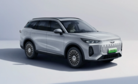 綜合續航超1800km、能加92號汽油!奇瑞風云T9開賣,12.99萬起售