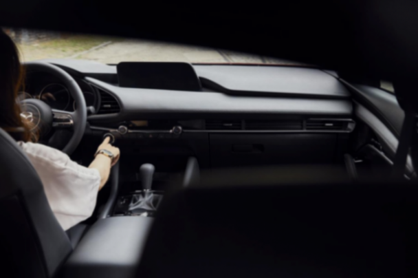 MAZDA3昂克賽拉上市十周年,2.0L車型限時8.99萬起!