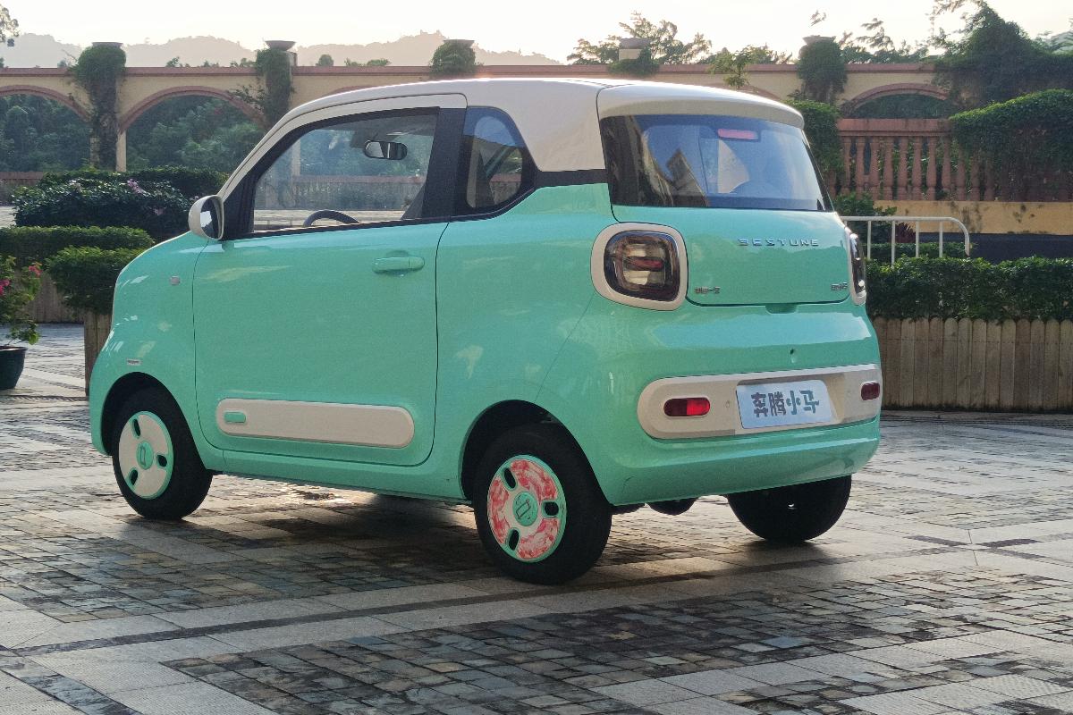 奔騰小馬正式上市,三款車型售價區間2.69-3.19萬元