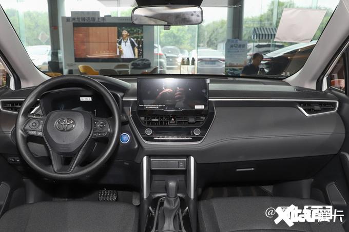 豐田新卡羅拉銳放明天上市!主銷(xiāo)車(chē)增配,會(huì)降價(jià)嗎?