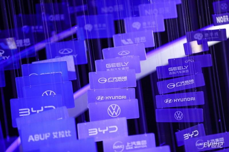 智駕科技“全能玩家”地平線攜征程6與SuperDrive亮相大灣區車展