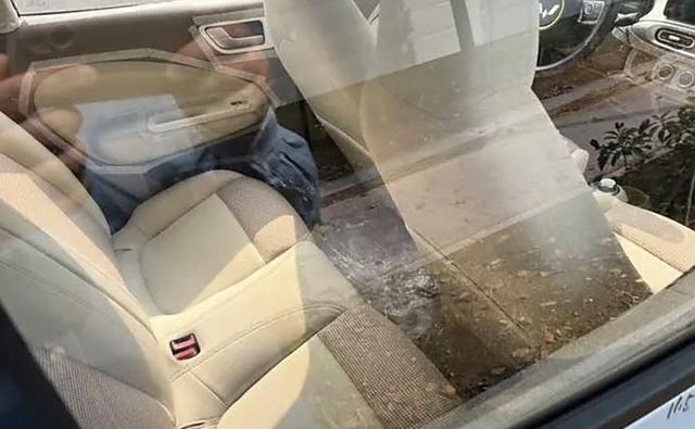 全新五菱宏光MINIEV三門版實車諜照 設(shè)計Q萌 顏值提升 配置不低-有駕 全新五菱宏光MINIEV三門版實車諜照 設(shè)計Q萌 顏值提升 配置不低-有駕