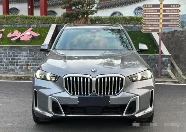 寶馬X5便宜了,3.0T+381馬力版本僅售52.68萬起-有駕 寶馬X5便宜了,3.0T+381馬力版本僅售52.68萬起-有駕