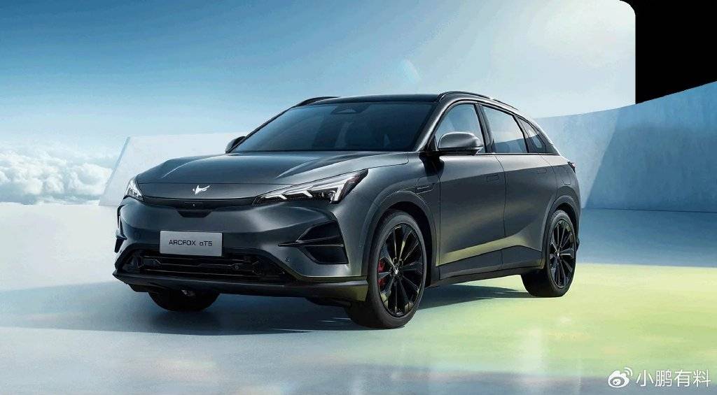 極越、極石、極弧、極氪、極星,背后的股東都是誰?