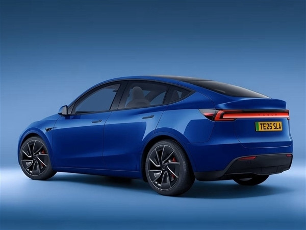 特斯拉上海工廠新動作:下月將量產改款與6座版Model Y車型 特斯拉上海工廠新動作:下月即將量產改款與6座版Model Y車型