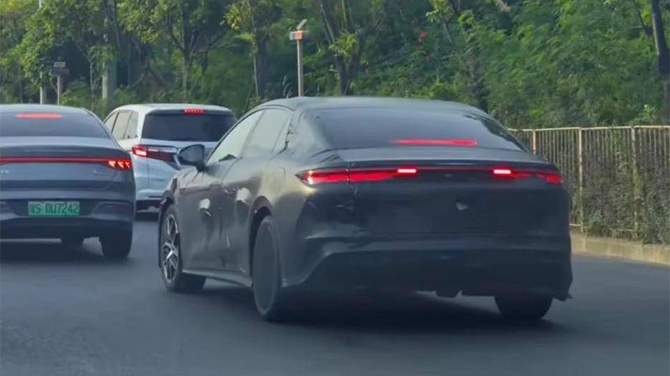 新電機不止580kW?換新電池續航漲500km,比亞迪漢L不超25萬?