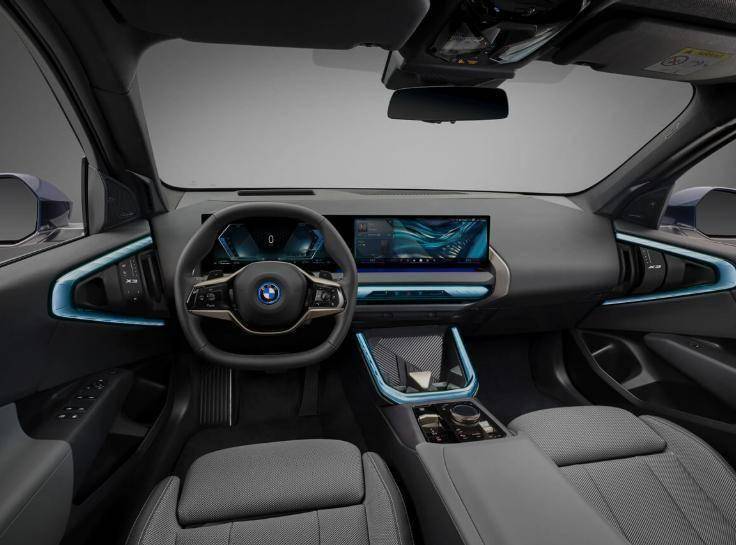 全新寶馬X3即將上市,您是否已心動與這場科技與藝術(shù)的完美邂逅?