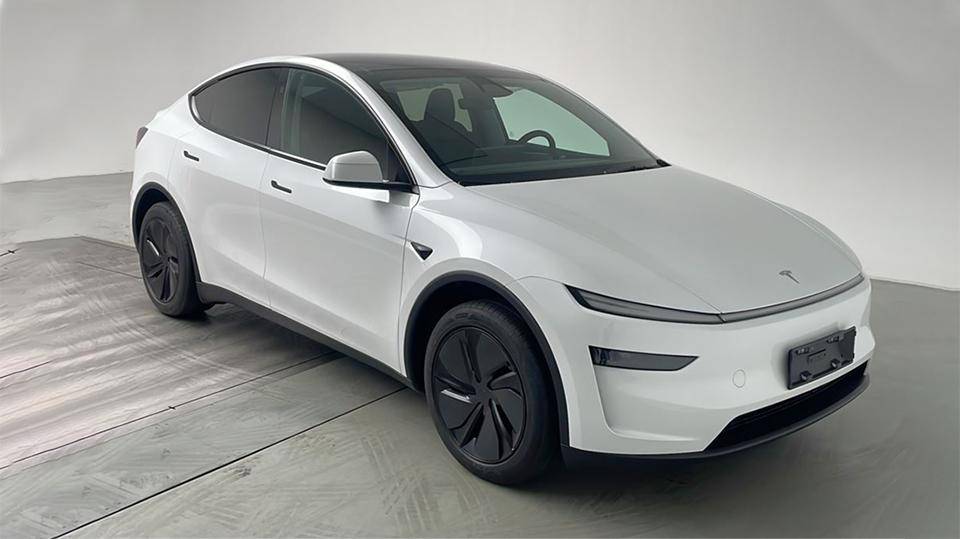 FSD最強(qiáng)版被夸大了?不會(huì)避讓電瓶車,來中國還敢用嗎?