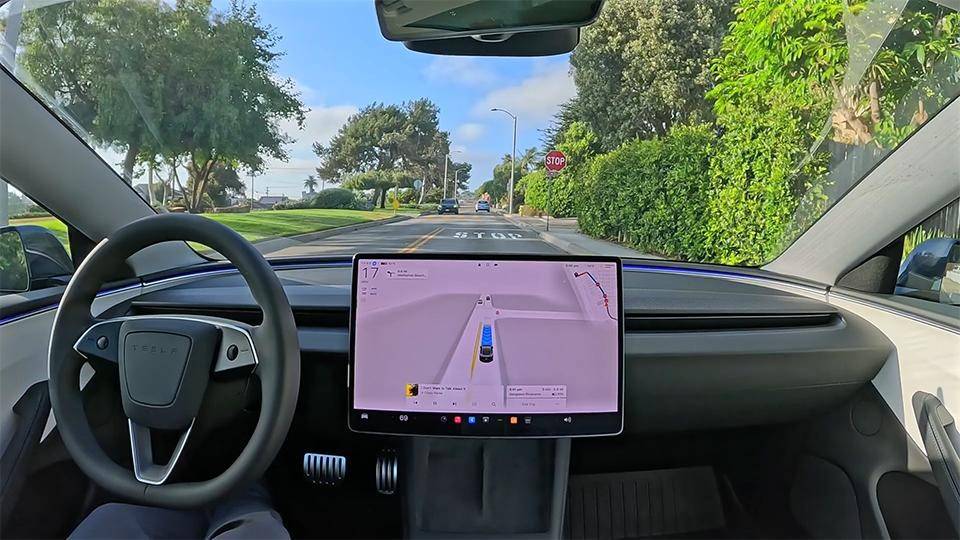 FSD最強(qiáng)版被夸大了?不會(huì)避讓電瓶車,來中國還敢用嗎?