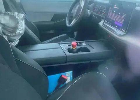 準備好錢包!這5款燃油新車2025年來襲,都是經典好車大換代